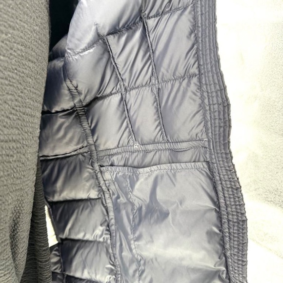 Michael Kors Packable Lightweight Down Fill Puffer Jacket Navy Size L - Picture 9 of 10